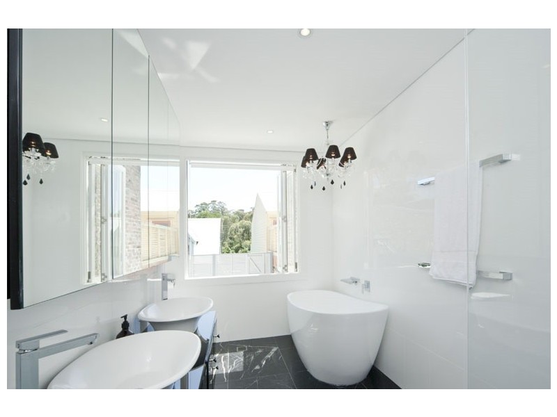 140 Sutherland Street, Paddington NSW 2021