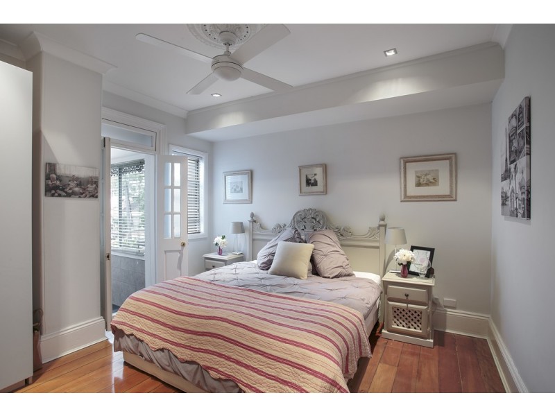 17 Ebley Street, Bondi Junction NSW 2022