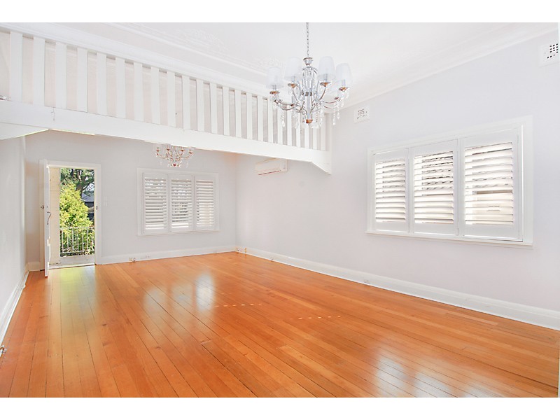 16 Woodland Street, Coogee NSW 2034