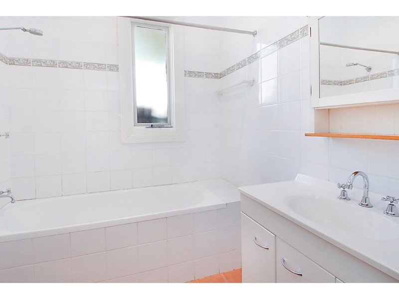 16 Woodland Street, Coogee NSW 2034