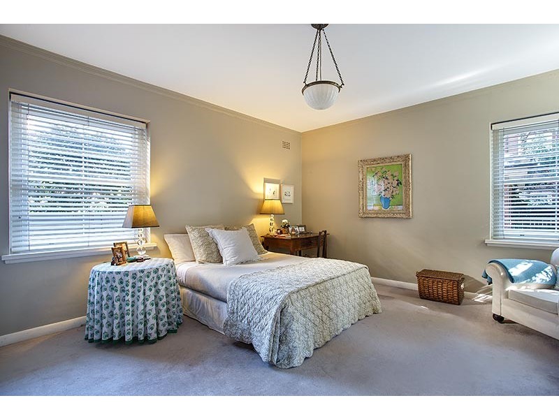 2/12 Rosemont Avenue, Woollahra NSW 2025