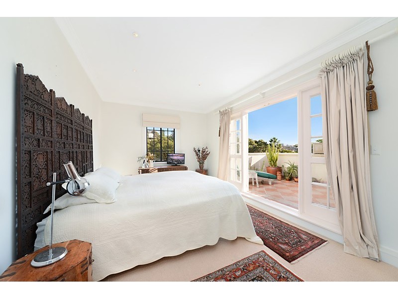 8 Russell Street, Woollahra NSW 2025