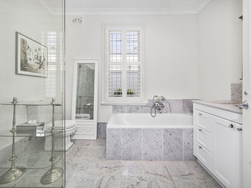 39 Ruthven Street, Bondi Junction NSW 2022