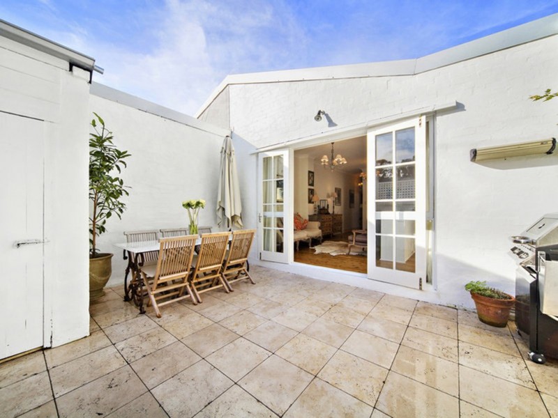 39 Ruthven Street, Bondi Junction NSW 2022