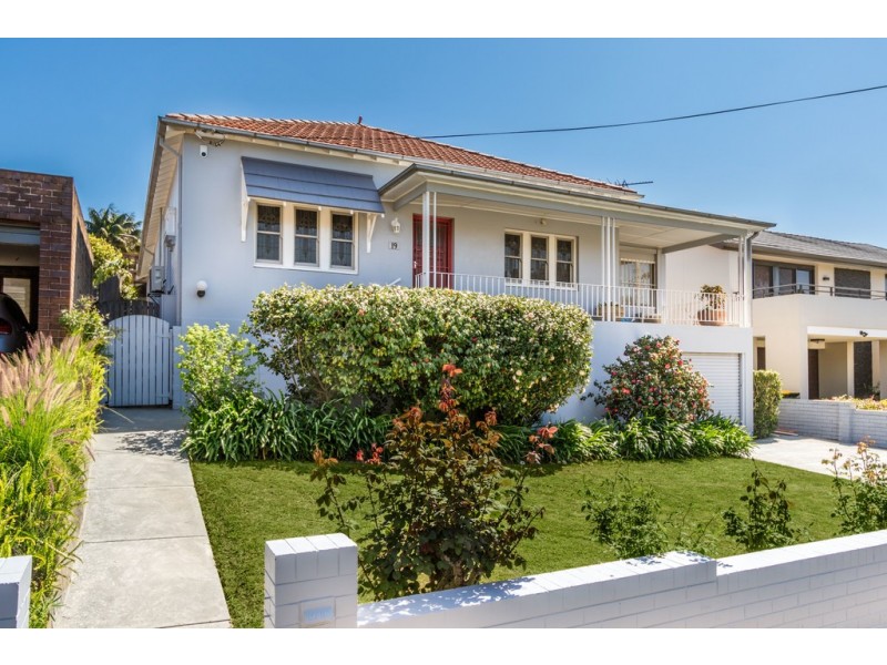 19 Crown Street, Henley NSW 2111