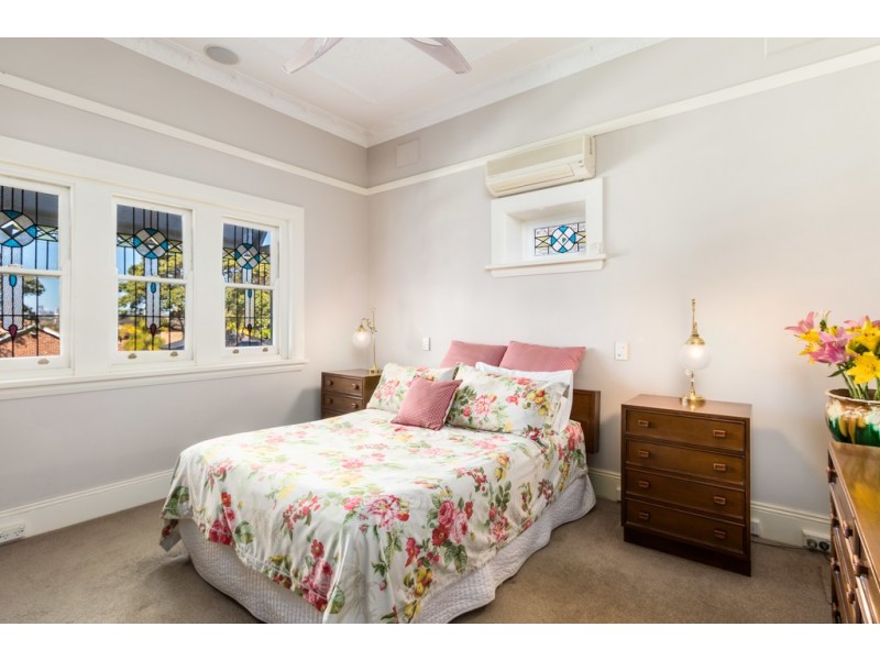 19 Crown Street, Henley NSW 2111