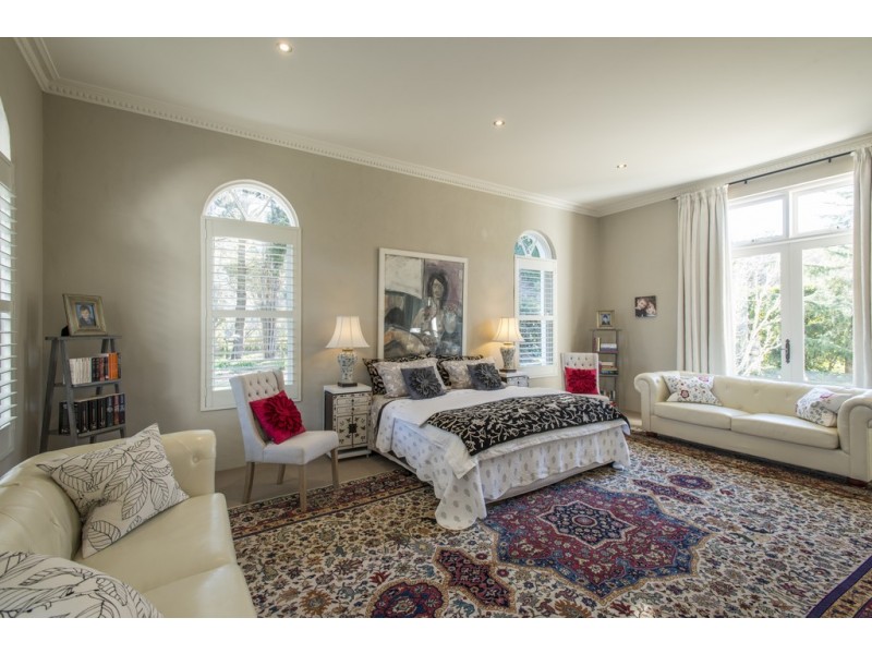 ‘Ripley’ 9 Patchway Place, Burradoo NSW 2576