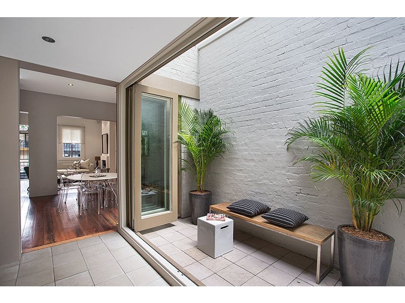 140 Goodlet Street, Surry Hills NSW 2010