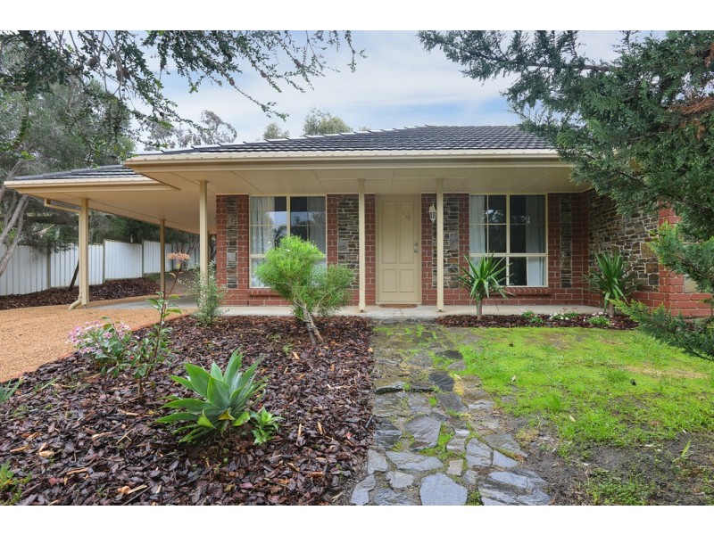 14 Folkestone Terrace, Victor Harbor SA 5211