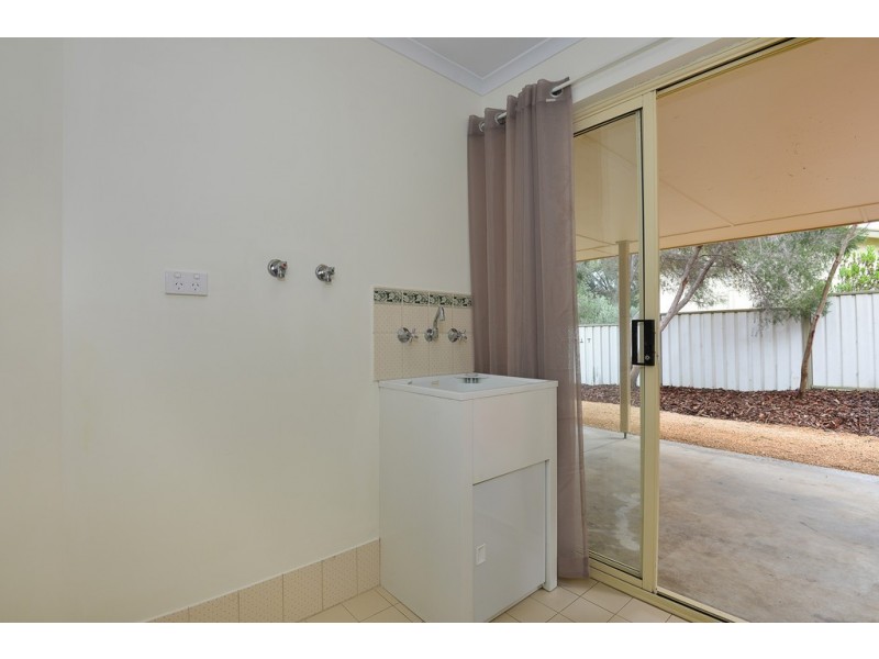 14 Folkestone Terrace, Victor Harbor SA 5211