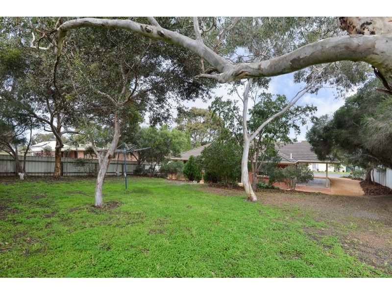 14 Folkestone Terrace, Victor Harbor SA 5211