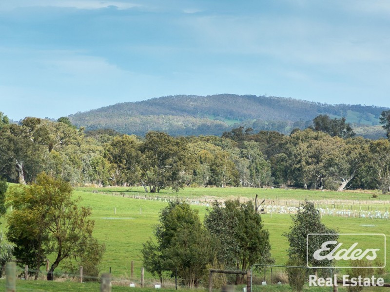 1395 Torrens Valley Road, Birdwood SA 5234