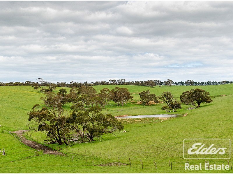 499 Mosquito Hill Road, Mount Compass SA 5210
