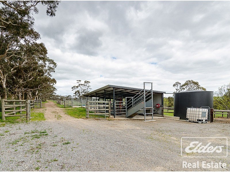 499 Mosquito Hill Road, Mount Compass SA 5210