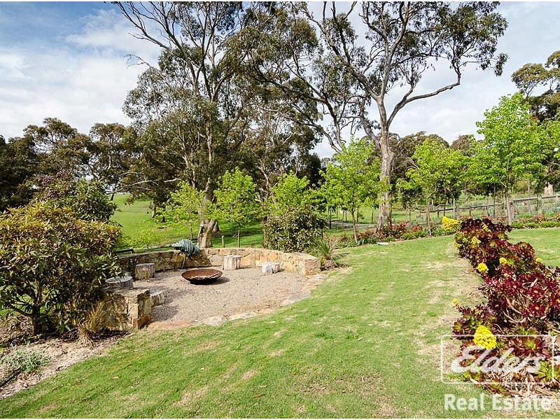 499 Mosquito Hill Road, Mount Compass SA 5210