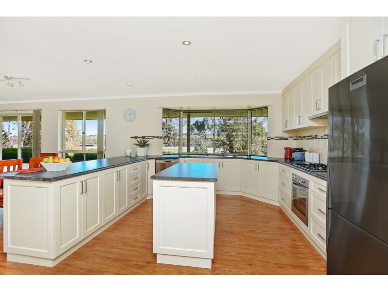 20 Lipizzaner Drive, Hindmarsh Valley SA 5211