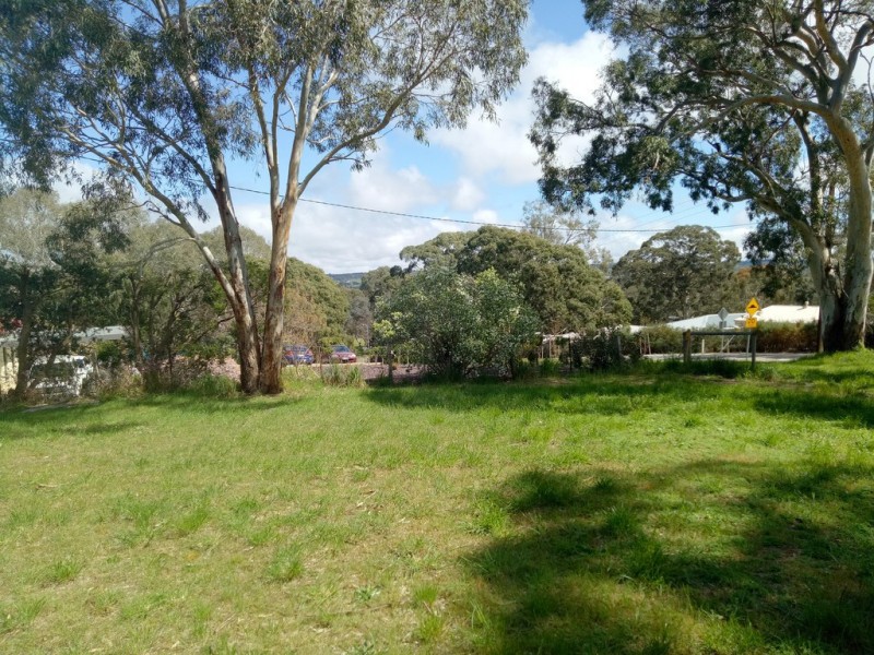 16 Sims Road, Mount Barker SA 5251