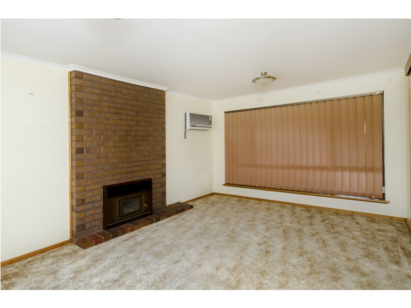 53 Warland Avenue, Victor Harbor SA 5211