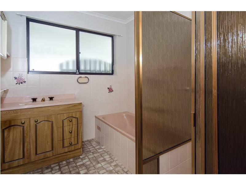 53 Warland Avenue, Victor Harbor SA 5211