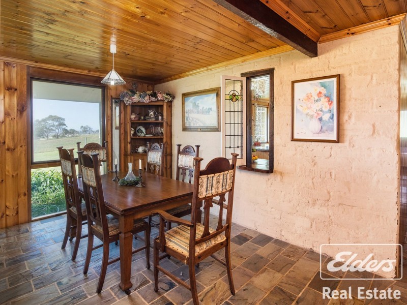 380 E Wattle Flat Road, Sandergrove SA 5255
