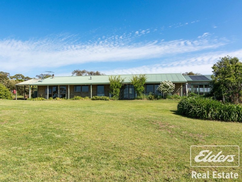 380 E Wattle Flat Road, Sandergrove SA 5255