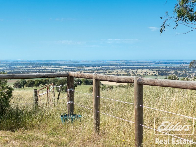 380 E Wattle Flat Road, Sandergrove SA 5255