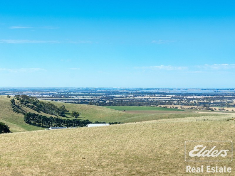 380 E Wattle Flat Road, Sandergrove SA 5255