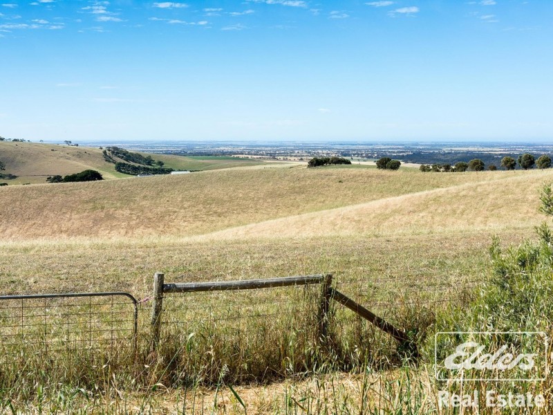 380 E Wattle Flat Road, Sandergrove SA 5255