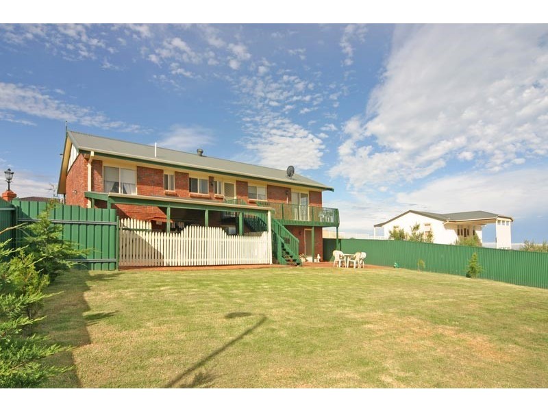 45 BATTYE ROAD, Encounter Bay SA 5211