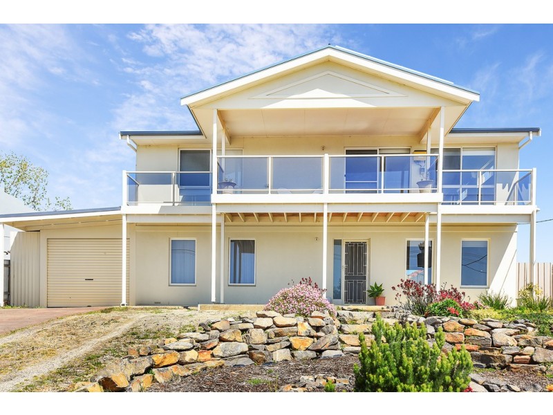 5 Tudor Avenue, Victor Harbor SA 5211