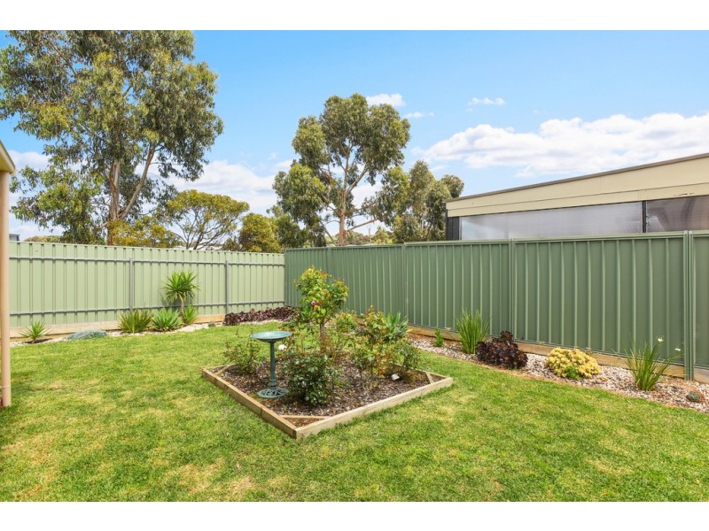 3 Jasmin Drive, Victor Harbor SA 5211
