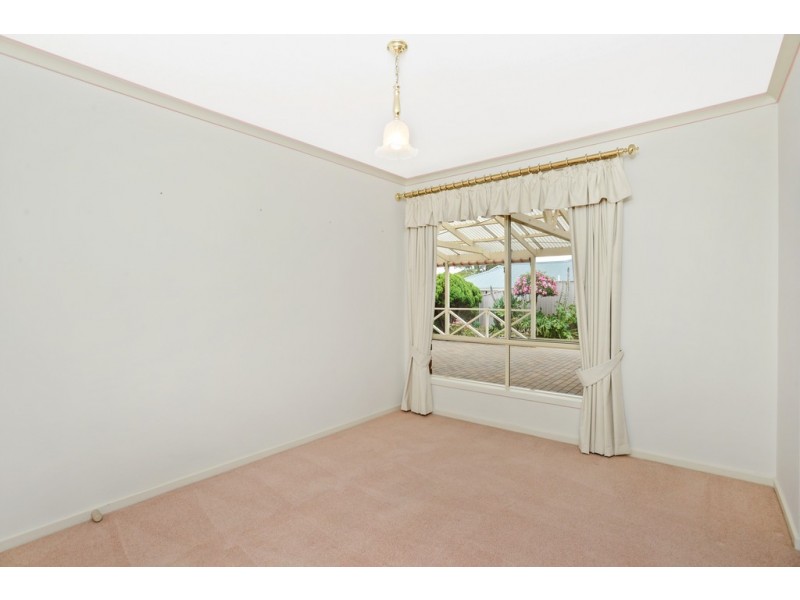 1 Humberstone Avenue, Hayborough SA 5211