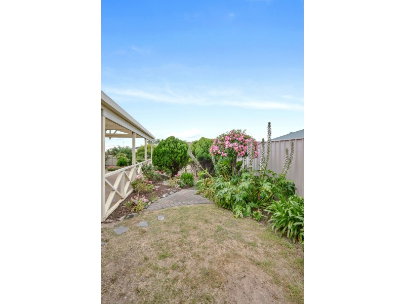 1 Humberstone Avenue, Hayborough SA 5211