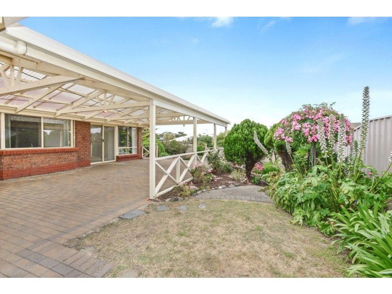 1 Humberstone Avenue, Hayborough SA 5211