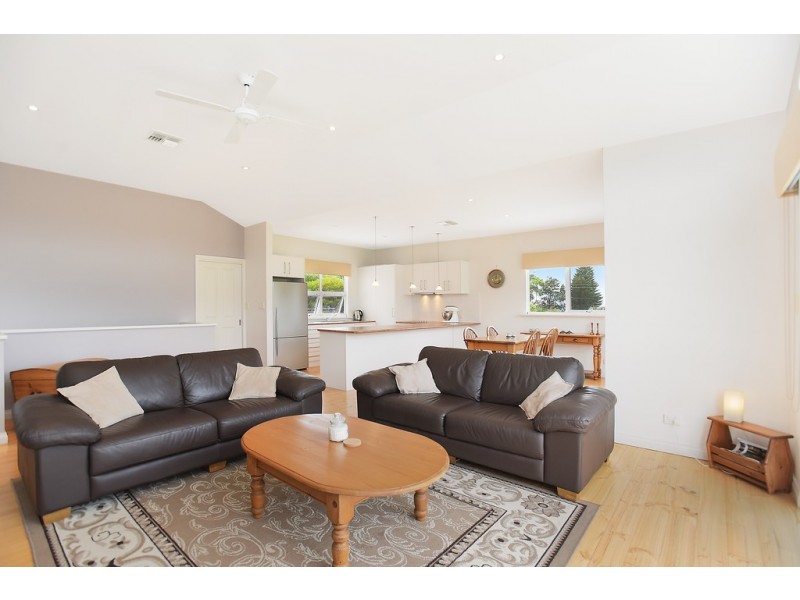 18 Whalers Road, Encounter Bay SA 5211
