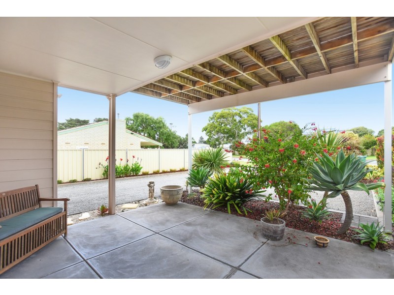 18 Whalers Road, Encounter Bay SA 5211