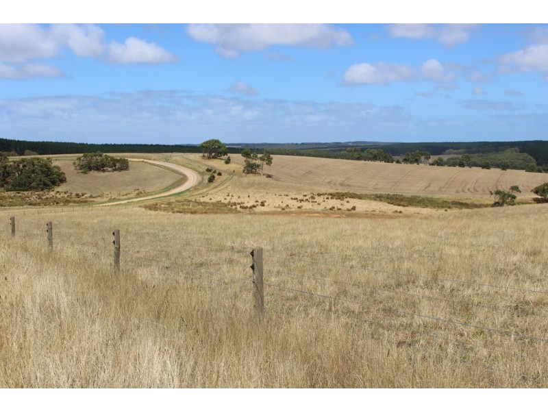 738 Range Road, Parawa SA 5203