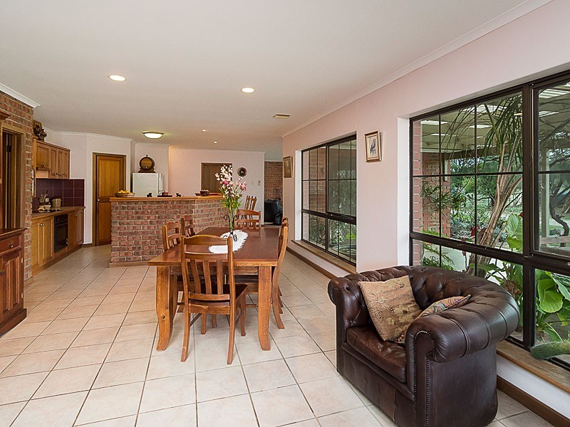 193 Paris Creek Road, Paris Creek SA 5201