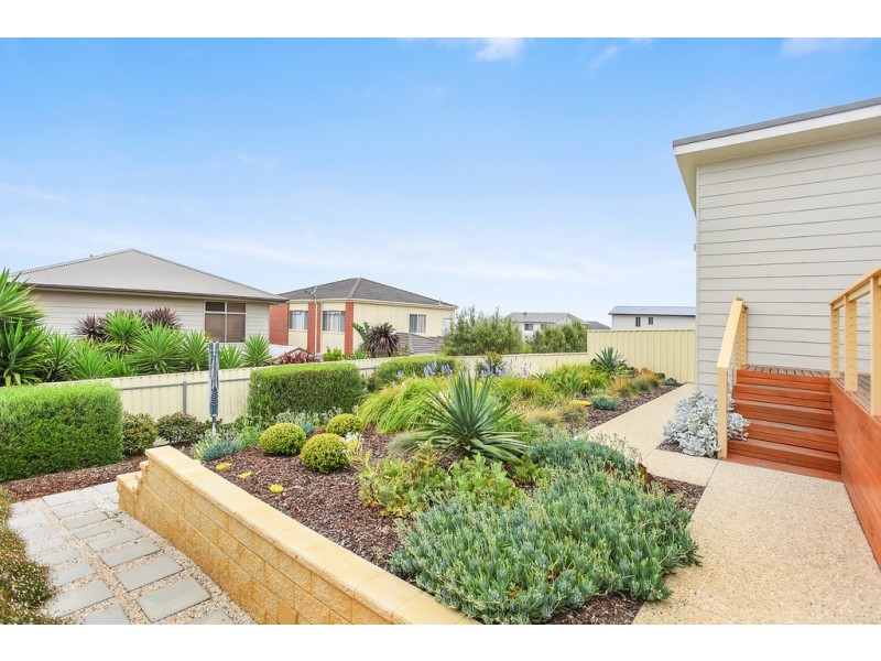 79 STONE HUT CIRCUIT, Encounter Bay SA 5211