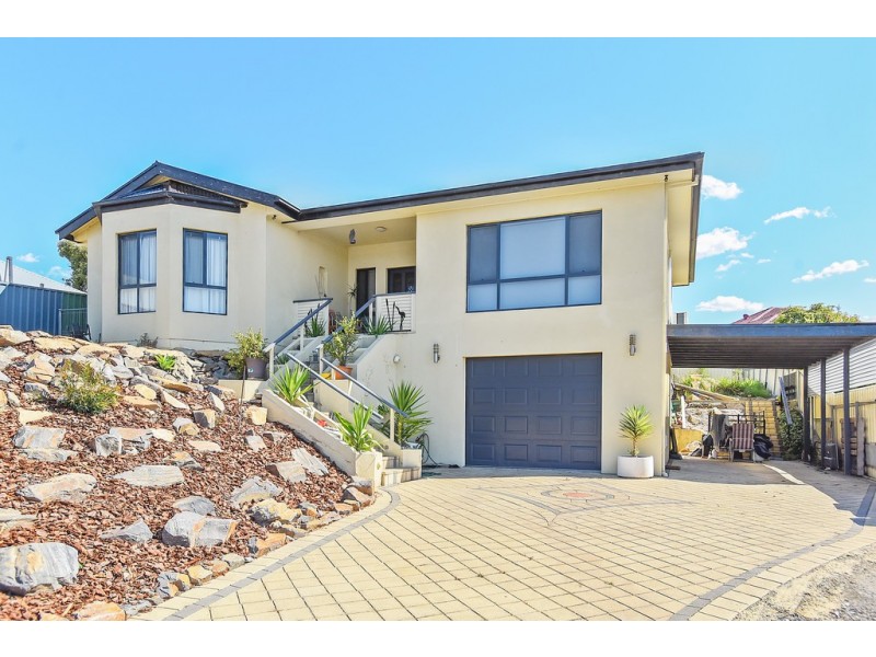 16 Zilm Court, Encounter Bay SA 5211