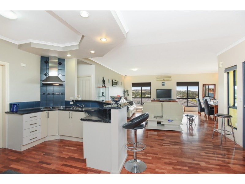 16 Zilm Court, Encounter Bay SA 5211