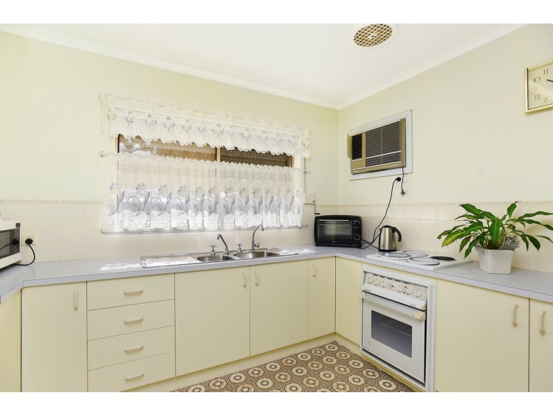 1/18 ACRAMAN STREET, Victor Harbor SA 5211