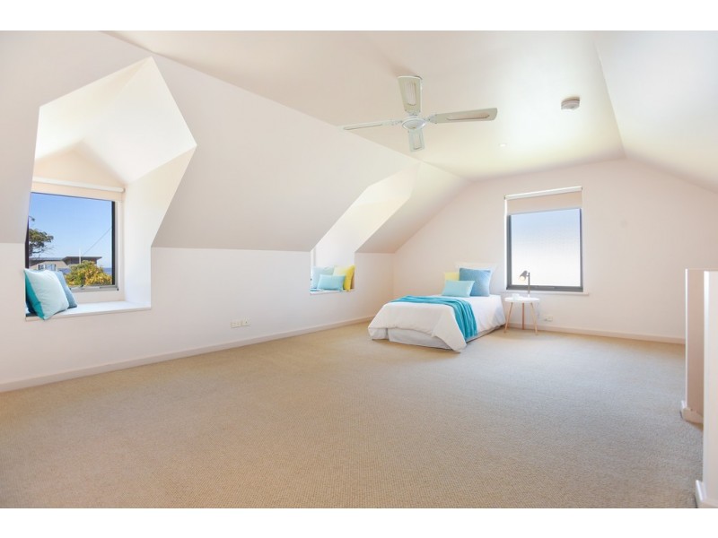 29 GILES STREET, Encounter Bay SA 5211