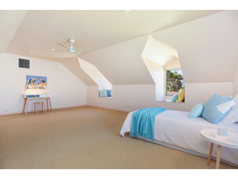 29 GILES STREET, Encounter Bay SA 5211