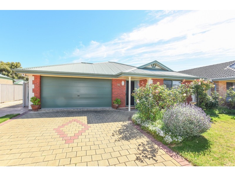 96 MATTHEW FLINDERS DRIVE, Encounter Bay SA 5211