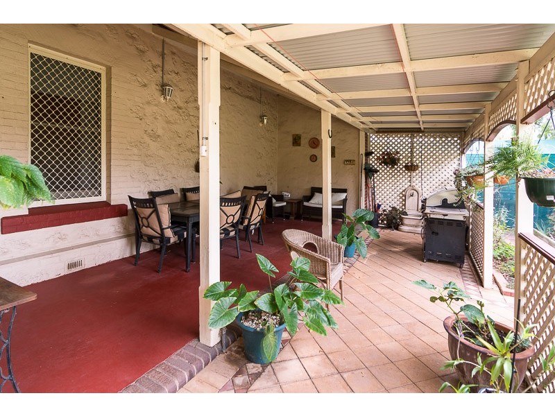6 WEST TERRACE, Strathalbyn SA 5255