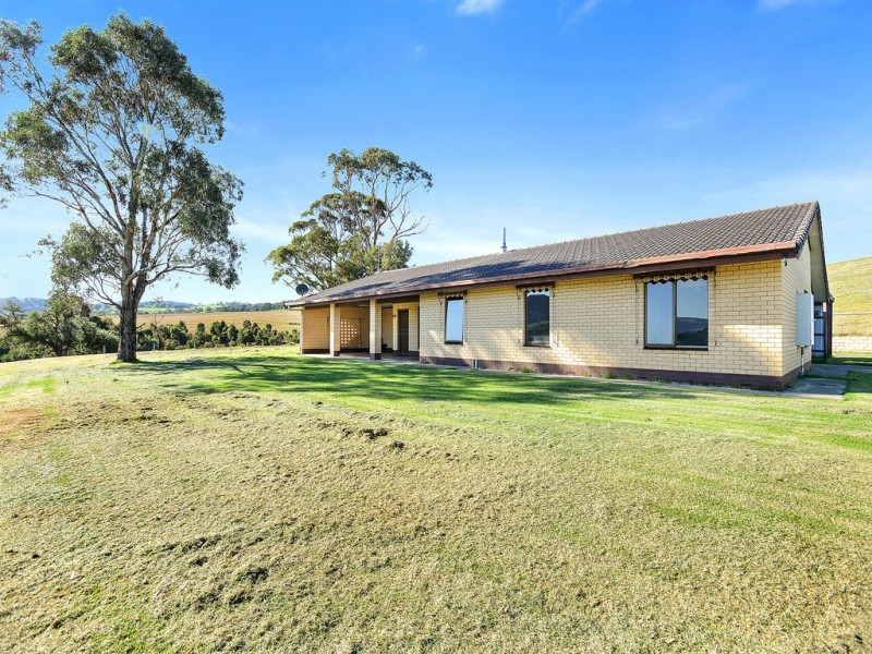 35 Squires Road, Hindmarsh Valley SA 5211