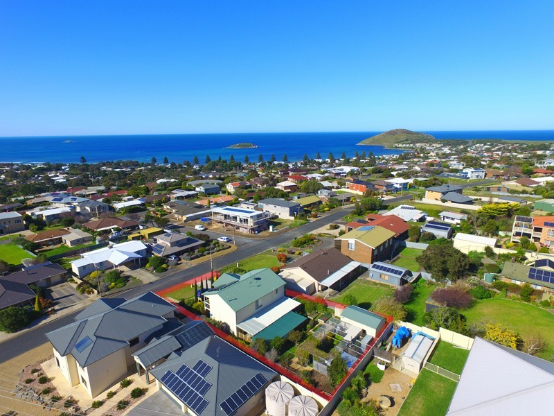 5 NORMA CRESCENT, Encounter Bay SA 5211