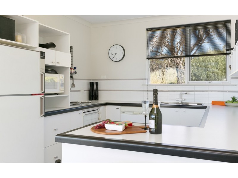 8/124 FRANKLIN PARADE, Encounter Bay SA 5211