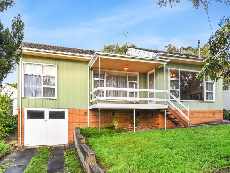 9 Gum Avenue, Victor Harbor SA 5211